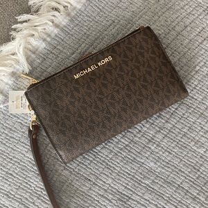 Michael Kors Wristlet
